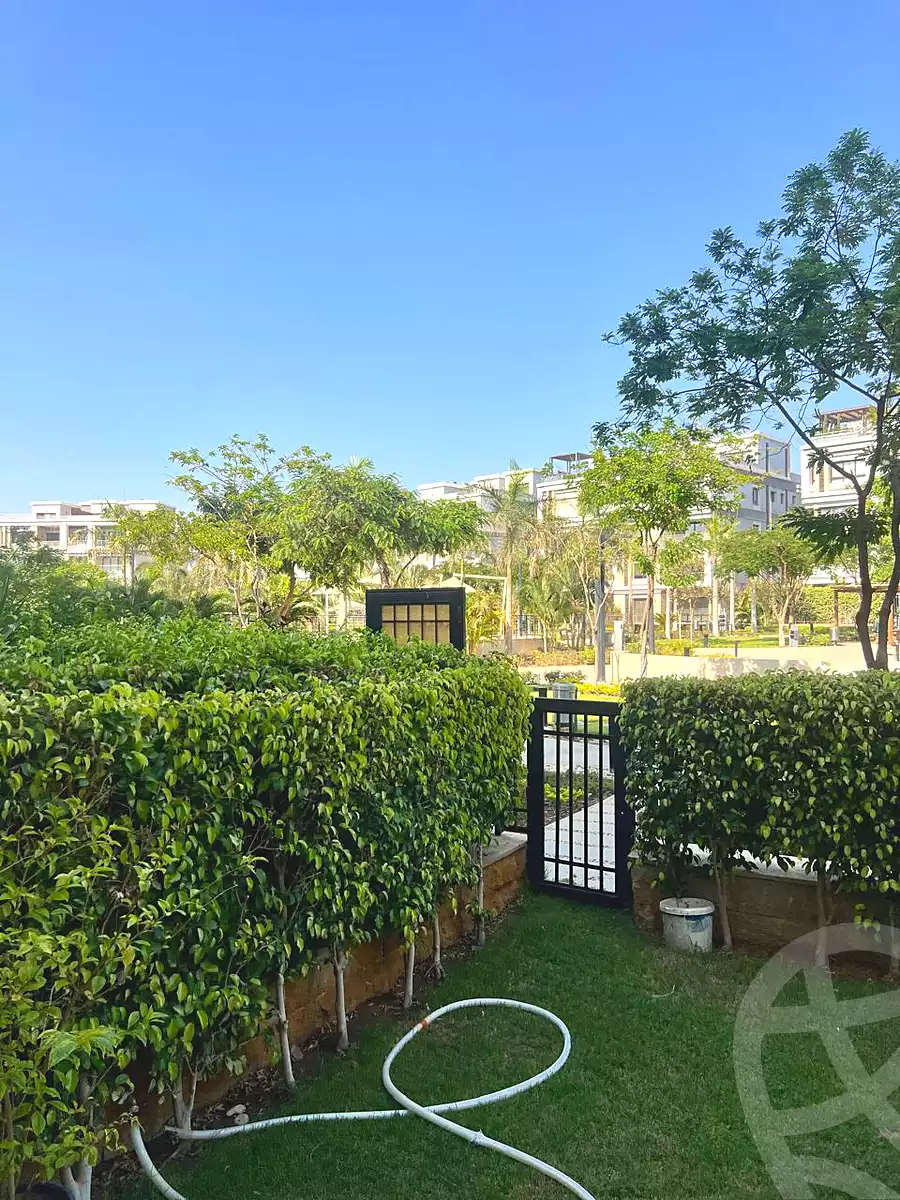 https://aqarmap.com.eg/ar/listing/6826335-for-rent-cairo-el-sheikh-zayed-city-compounds-kmbwnd-wn-16-swdyk