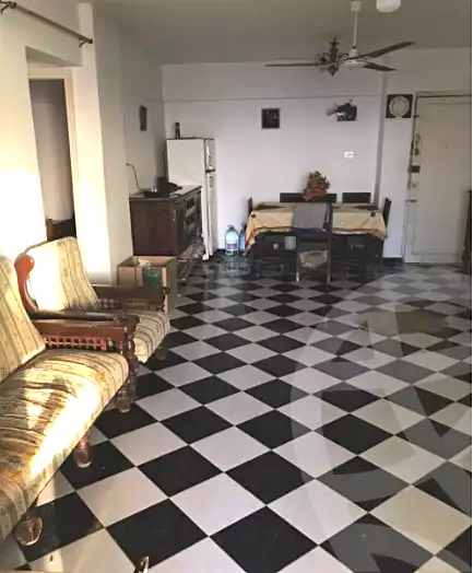 https://aqarmap.com.eg/en/listing/6826583-for-rent-alexandria-l-jmy