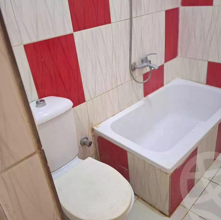 https://aqarmap.com.eg/ar/listing/6827076-for-sale-alexandria-l-jmy-lbytsh-al-kaada-st