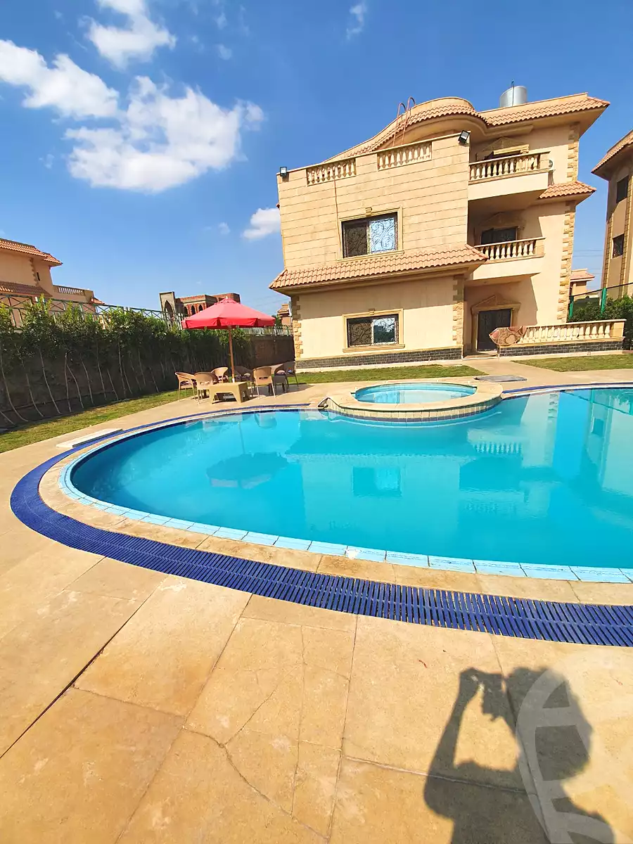 https://aqarmap.com.eg/ar/listing/6827459-for-rent-cairo-6th-of-october-tryq-wsl-dhshwr