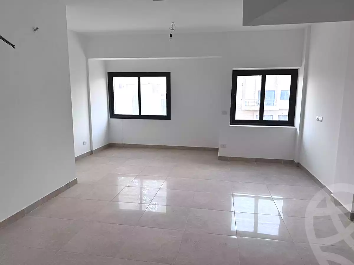 https://aqarmap.com.eg/en/listing/6827589-for-sale-cairo-new-cairo-compounds-fifth-square