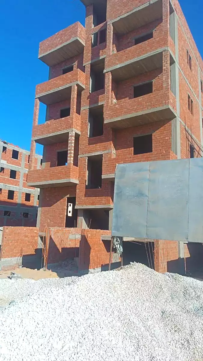https://aqarmap.com.eg/en/listing/6827647-for-sale-cairo-6th-of-october-hadaeq-october-mosalsal-1