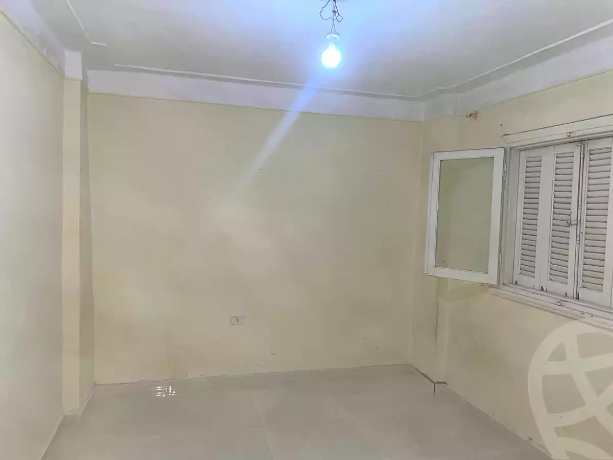 https://aqarmap.com.eg/ar/listing/6827955-for-rent-alexandria-zezenia-ibrahim-el-attar-st