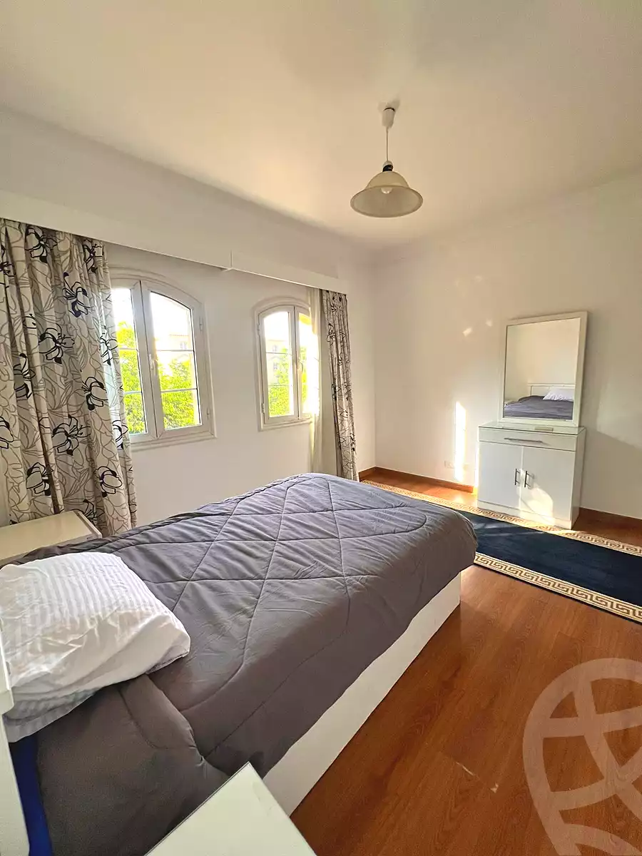 https://aqarmap.com.eg/ar/listing/6828549-for-sale-cairo-new-cairo-madinaty-lmntq-lwl-fylt-talaat-mostafa-rd