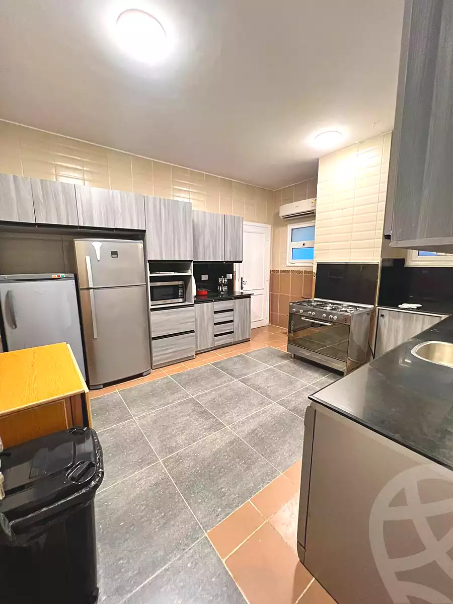 https://aqarmap.com.eg/ar/listing/6828572-for-sale-cairo-new-cairo-madinaty-lmntq-lwl-fylt-talaat-mostafa-rd