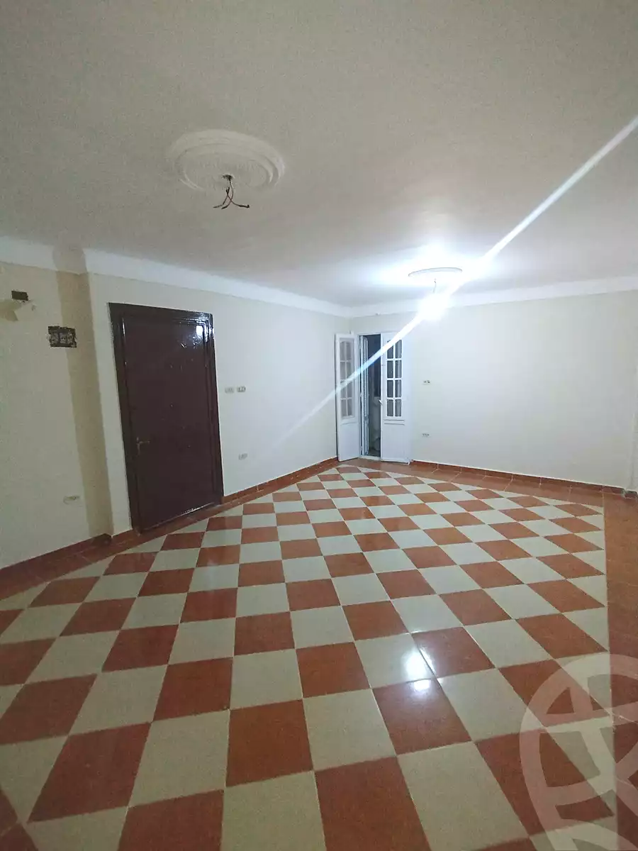 https://aqarmap.com.eg/en/listing/6828688-for-sale-alexandria-lsywf-el-falki