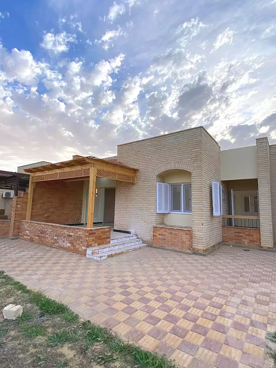 https://aqarmap.com.eg/en/listing/6828988-for-sale-north-coast-resorts-karwan-village
