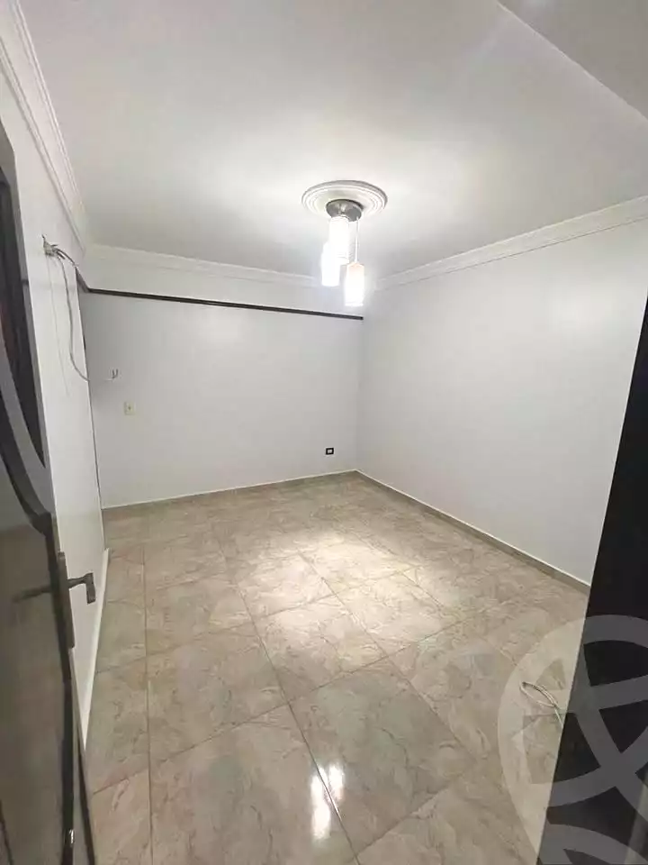 https://aqarmap.com.eg/ar/listing/6829338-for-sale-alexandria-el-mandara-shr-jml-bd-lnsr