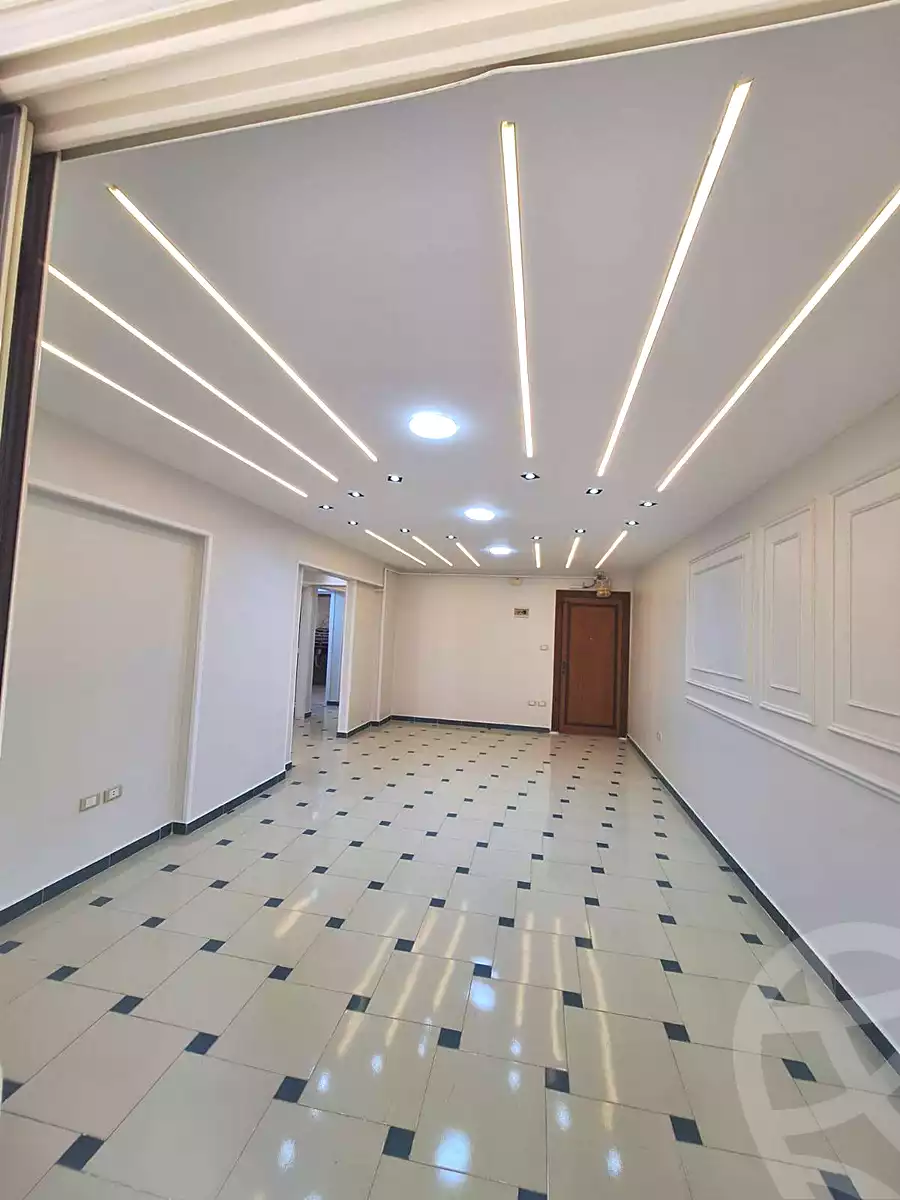 https://aqarmap.com.eg/ar/listing/6829507-for-sale-alexandria-sydy-bshr-sydy-bshr-bhry-shr-mhmwd-l-yswy