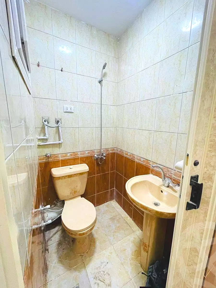 https://aqarmap.com.eg/ar/listing/6829768-for-sale-alexandria-lsywf-el-falki