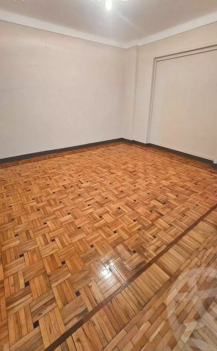 https://aqarmap.com.eg/ar/listing/6830078-for-rent-alexandria-ganaklis