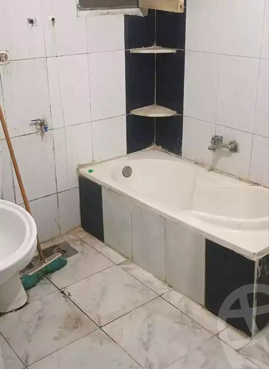 https://aqarmap.com.eg/en/listing/6830138-for-sale-alexandria-sydy-bshr-sydy-bshr-bhry-gamal-abd-el-nasir-st