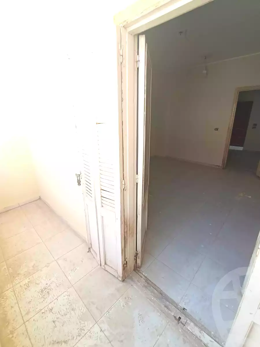 https://aqarmap.com.eg/en/listing/6830293-for-sale-cairo-helwan-el-tayaran-city