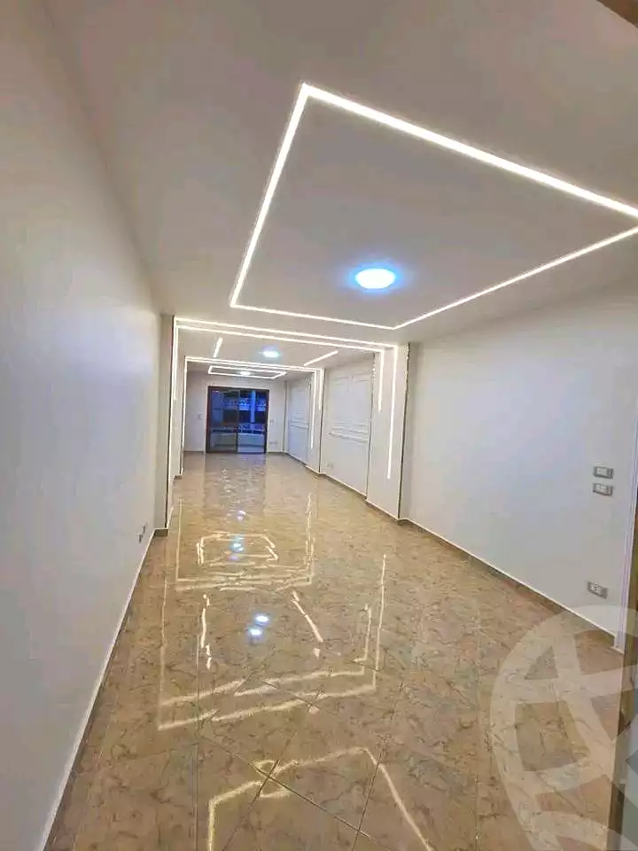 https://aqarmap.com.eg/ar/listing/6830422-for-sale-alexandria-sydy-bshr-sydy-bshr-bhry-shr-mhmwd-l-yswy