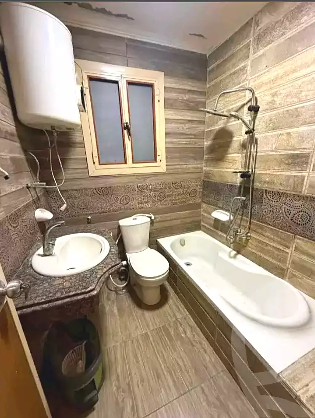 https://aqarmap.com.eg/ar/listing/6830977-for-sale-alexandria-sydy-bshr-sydy-bshr-bhry-shr-khld-bn-lwlyd
