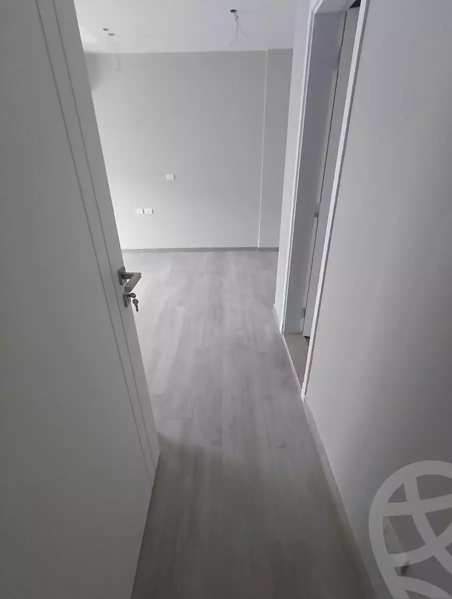 https://aqarmap.com.eg/ar/listing/6830982-for-rent-cairo-el-sheikh-zayed-city-compounds-kmbwnd-fyldj-wyst-dr-llttwyr