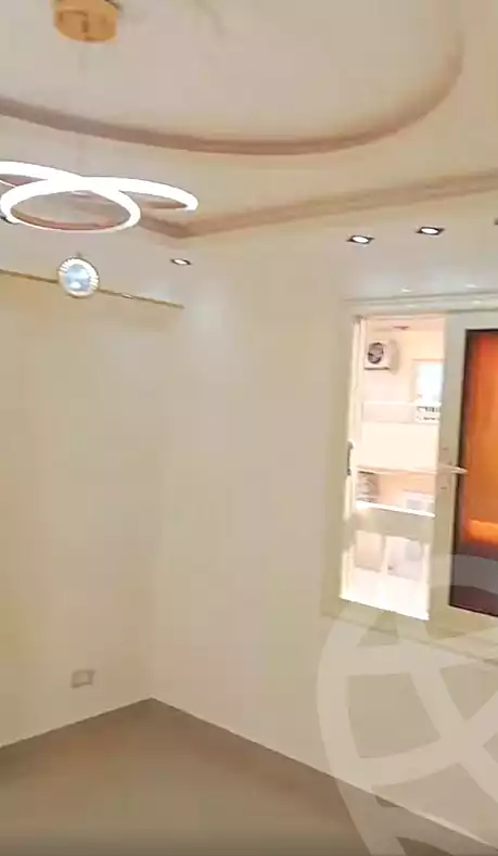https://aqarmap.com.eg/ar/listing/6831060-for-sale-alexandria-sydy-bshr-sydy-bshr-bhry-shr-mhmwd-l-yswy