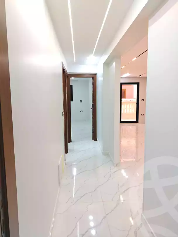 https://aqarmap.com.eg/ar/listing/6831411-for-sale-alexandria-sydy-bshr-sydy-bshr-bhry-el-qods-st