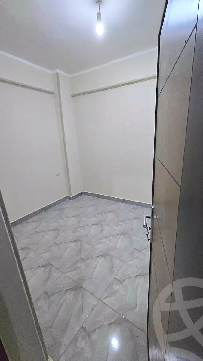 https://aqarmap.com.eg/ar/listing/6831665-for-sale-cairo-ain-shams-ain-shams-el-sharkia-mostafa-hafez-st