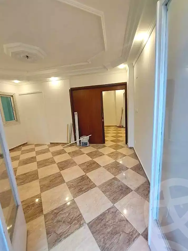 https://aqarmap.com.eg/en/listing/6831927-for-sale-alexandria-el-asafra-l-sfr-bhry