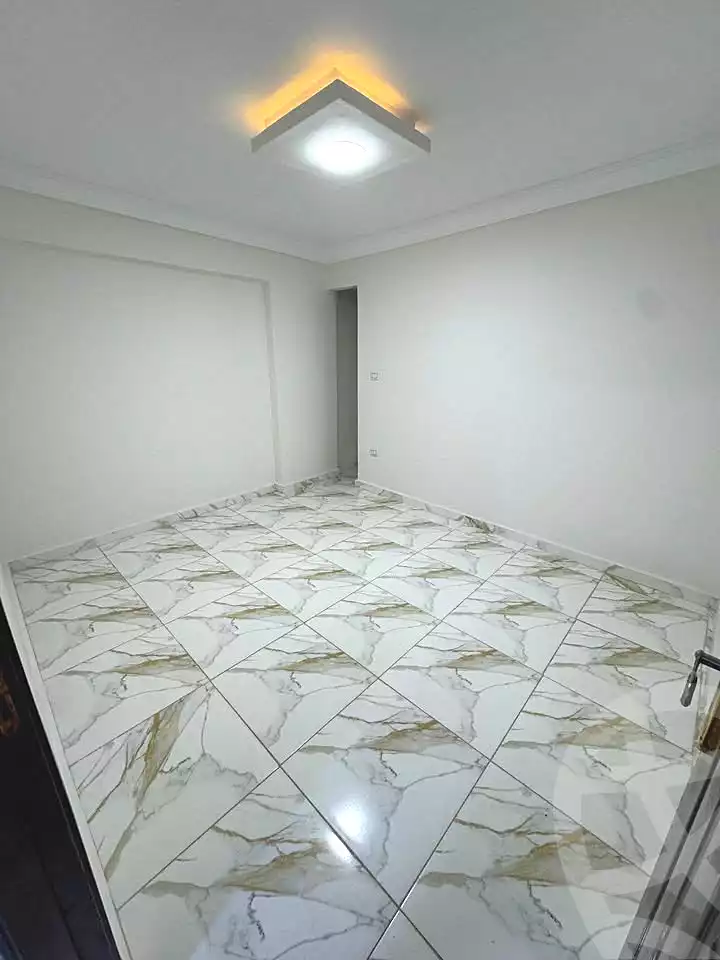 https://aqarmap.com.eg/en/listing/6832041-for-sale-alexandria-lsywf-el-falki