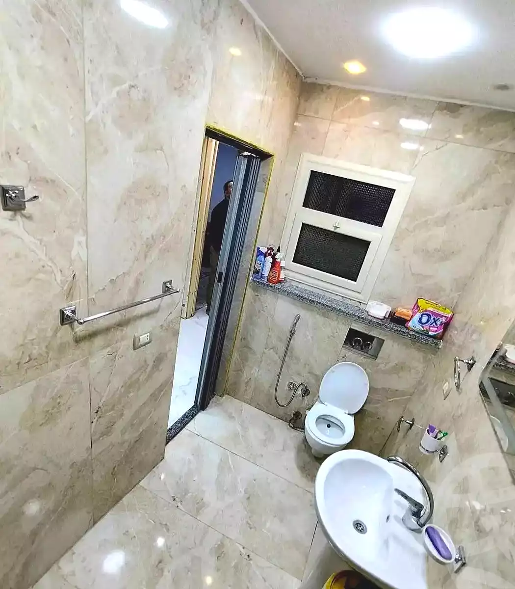https://aqarmap.com.eg/ar/listing/6832073-for-sale-alexandria-l-jmy-lbytsh-bianchiii-el-bashwat-st