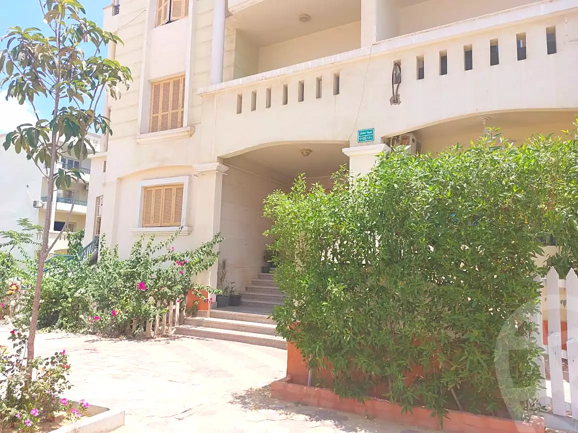 https://aqarmap.com.eg/en/listing/6832092-for-rent-cairo-el-sheikh-zayed-city-compounds-el-khamayel