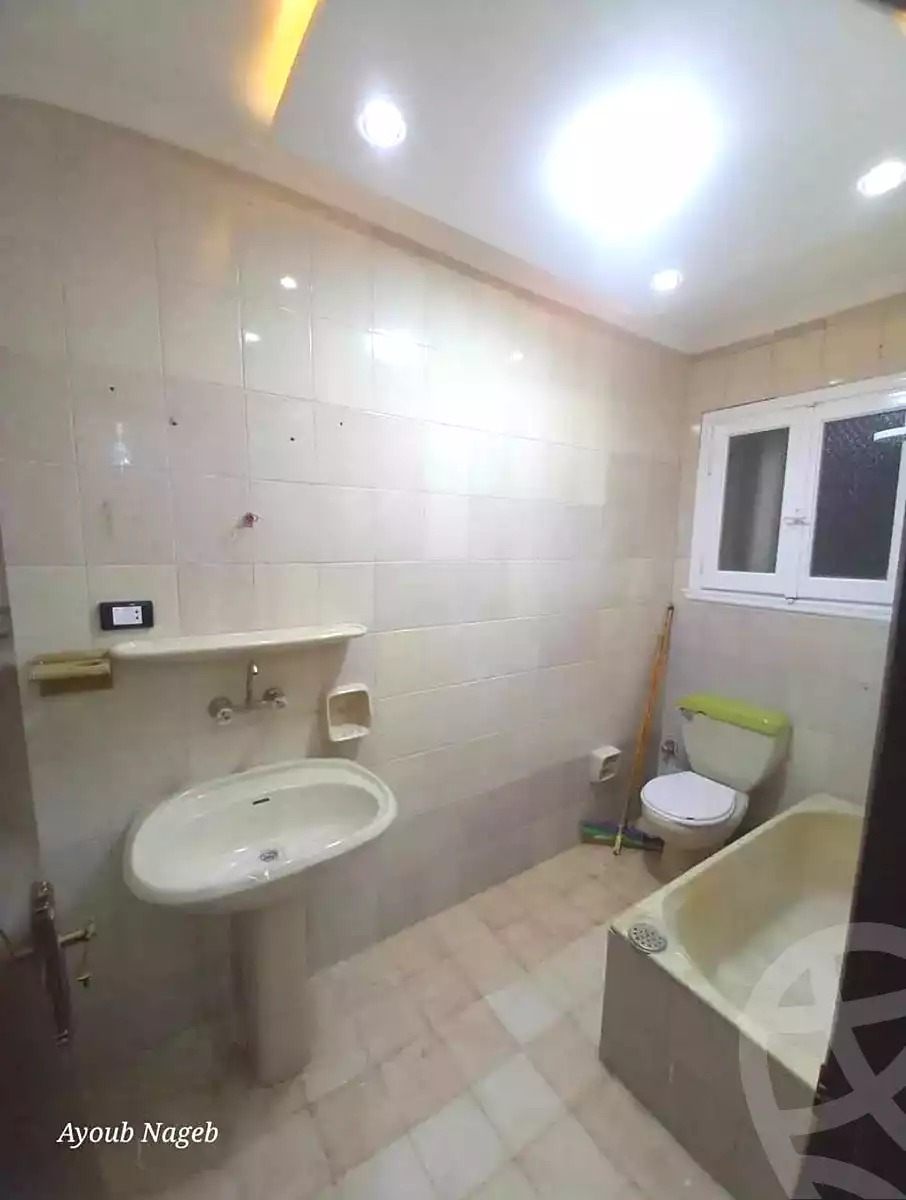 https://aqarmap.com.eg/en/listing/6832129-for-sale-alexandria-l-jmy-lbytsh-bianchiii