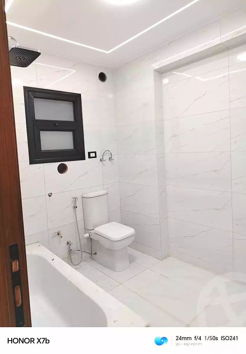 https://aqarmap.com.eg/ar/listing/6832508-for-sale-alexandria-new-miami-el-quds-school-st