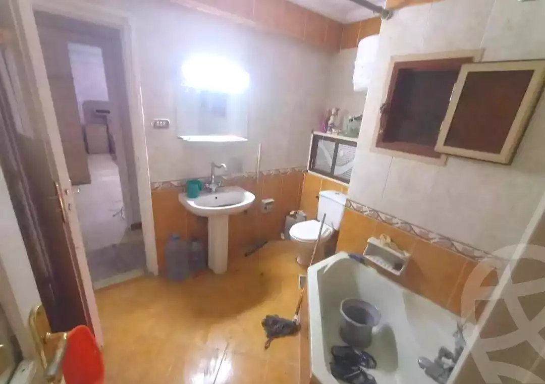https://aqarmap.com.eg/ar/listing/6832830-for-sale-alexandria-sydy-bshr-sydy-bshr-bhry-khalil-hamada-st