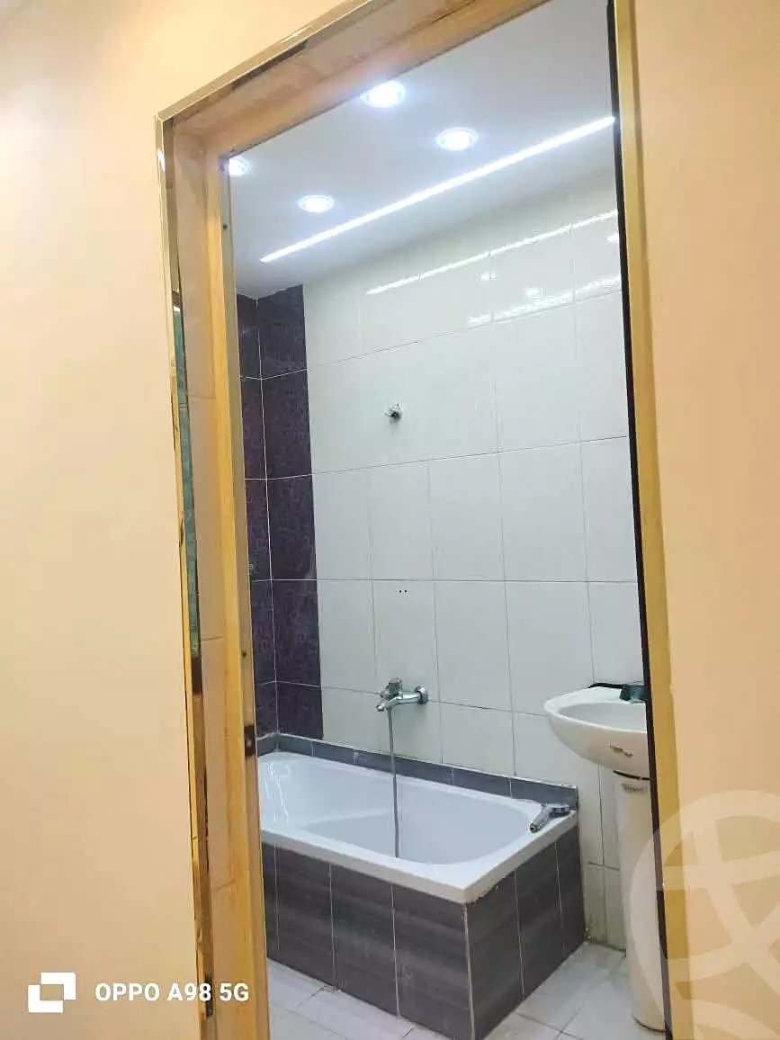 https://aqarmap.com.eg/ar/listing/6832915-for-sale-alexandria-el-asafra-shr-45