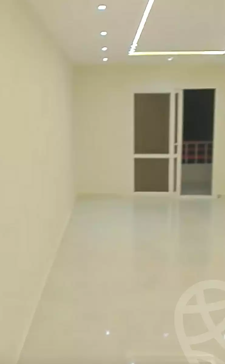 https://aqarmap.com.eg/ar/listing/6833331-for-sale-alexandria-sydy-bshr-sydy-bshr-bhry-shr-mhmwd-l-yswy
