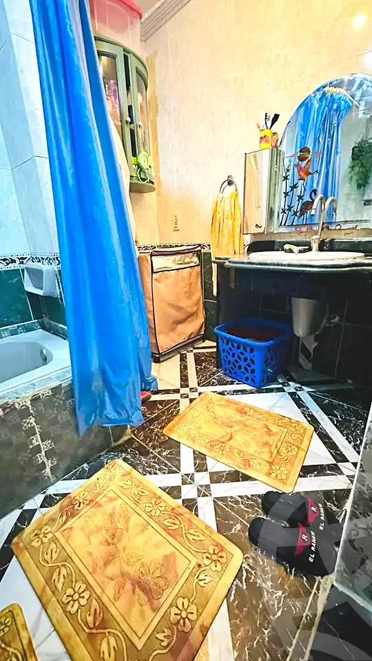 https://aqarmap.com.eg/en/listing/6833757-for-sale-alexandria-ganaklis