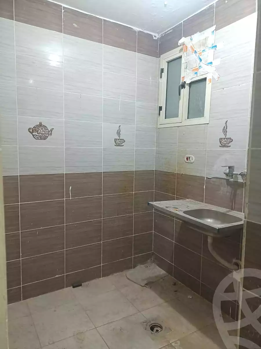 https://aqarmap.com.eg/ar/listing/6833885-for-sale-alexandria-l-jmy-lbytsh-el-hanafeya-st