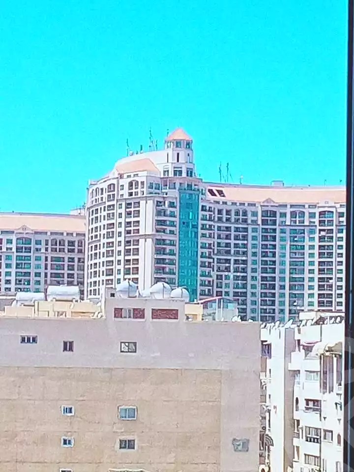 https://aqarmap.com.eg/ar/listing/6834010-for-rent-alexandria-ganaklis-shr-mrtdy-bsh