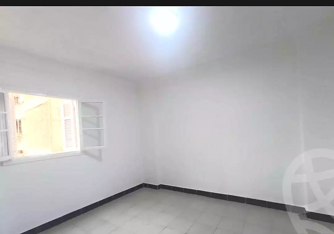 https://aqarmap.com.eg/ar/listing/6834335-for-sale-alexandria-sydy-bshr-sydy-bshr-bhry