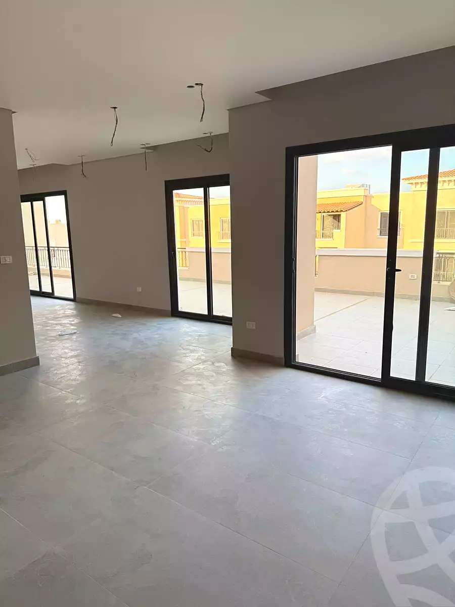 https://aqarmap.com.eg/en/listing/6835387-for-sale-cairo-el-sheikh-zayed-city-compounds-kmbwnd-fyldj-wyst-dr-llttwyr
