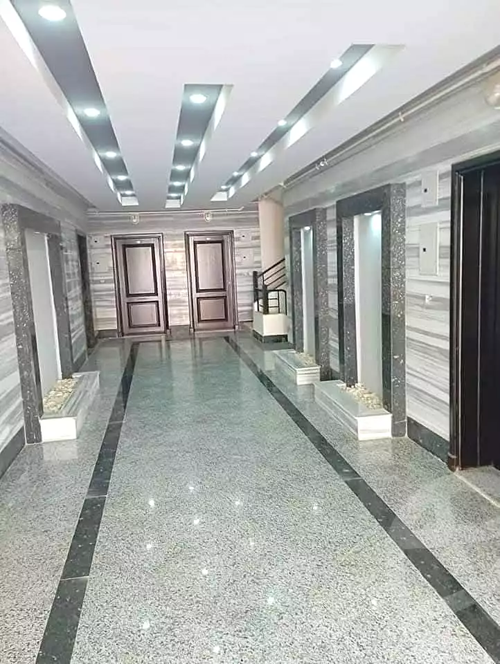 https://aqarmap.com.eg/en/listing/6835665-for-sale-cairo-el-sheikh-zayed-city-compounds