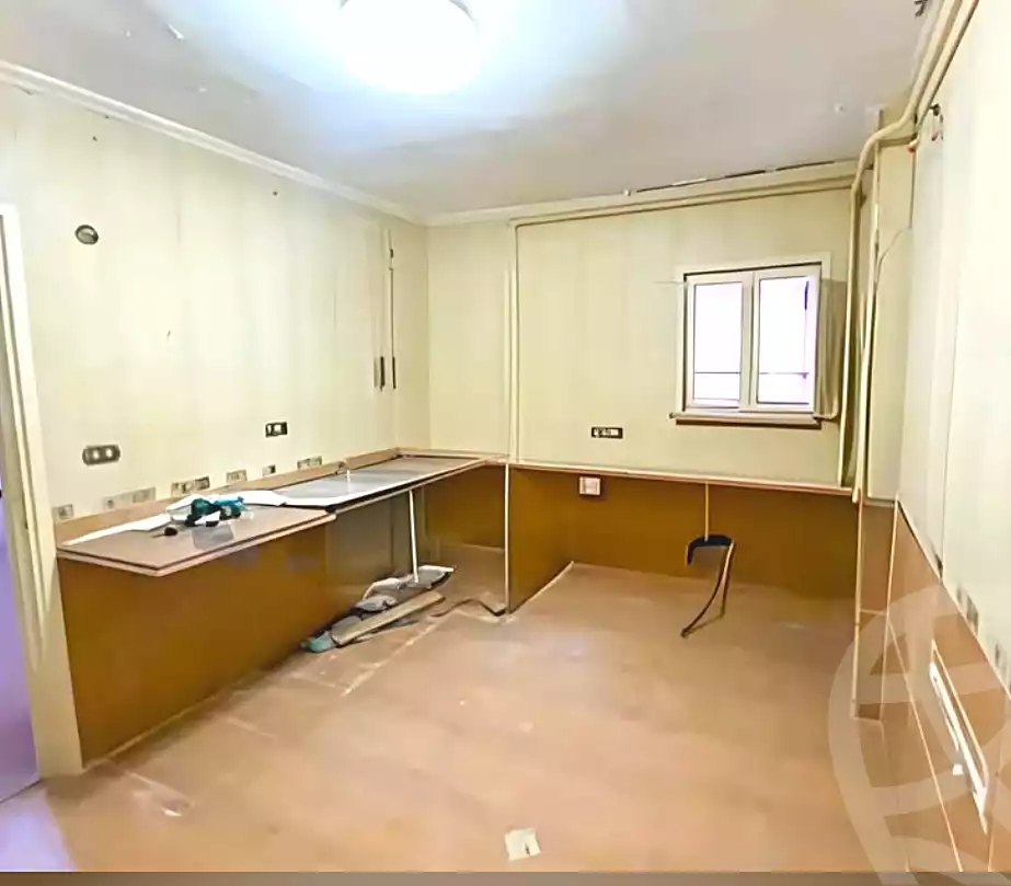 https://aqarmap.com.eg/en/listing/6836272-for-sale-alexandria-ganaklis