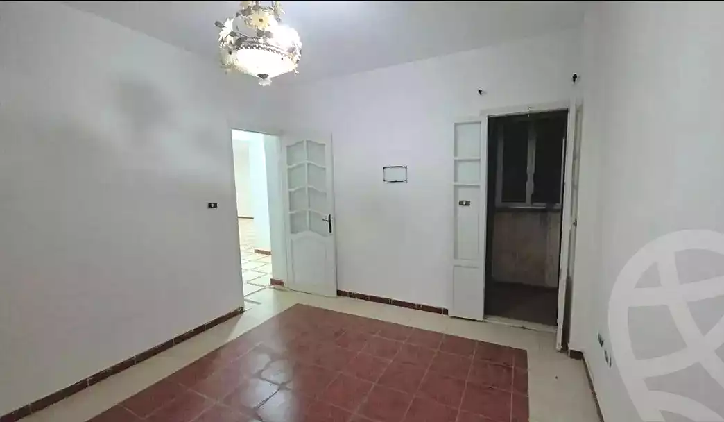 https://aqarmap.com.eg/ar/listing/6836558-for-sale-alexandria-sydy-bshr-sydy-bshr-bhry-shr-mhmwd-l-yswy