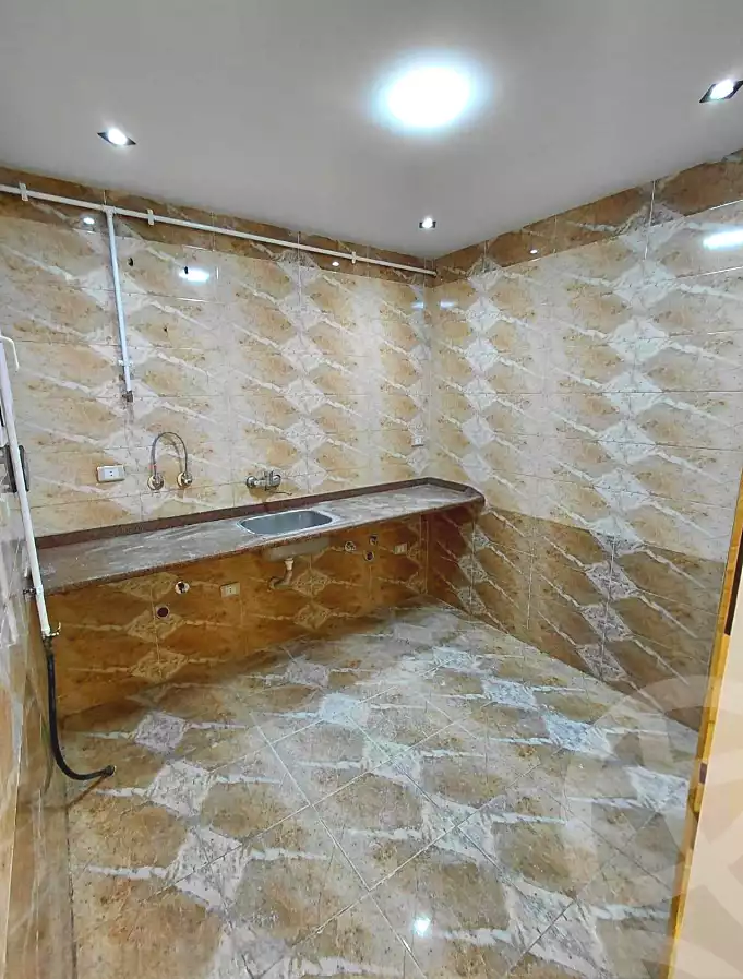 https://aqarmap.com.eg/ar/listing/6836639-for-sale-alexandria-sydy-bshr-sydy-bshr-bhry-shr-mhmwd-l-yswy