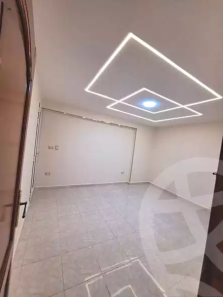 https://aqarmap.com.eg/ar/listing/6836727-for-sale-alexandria-sydy-bshr-sydy-bshr-bhry-shr-mhmwd-l-yswy