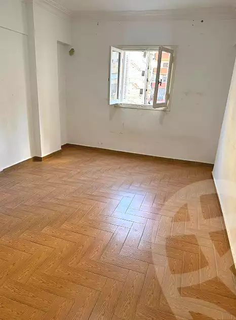 https://aqarmap.com.eg/ar/listing/6837372-for-rent-alexandria-el-mandara