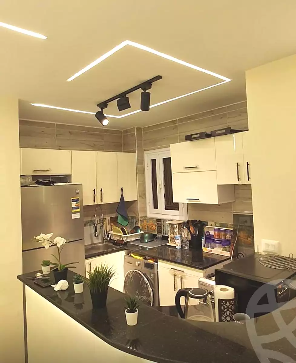 https://aqarmap.com.eg/ar/listing/6837386-for-rent-cairo-new-cairo-mohammed-nagib-axis-st