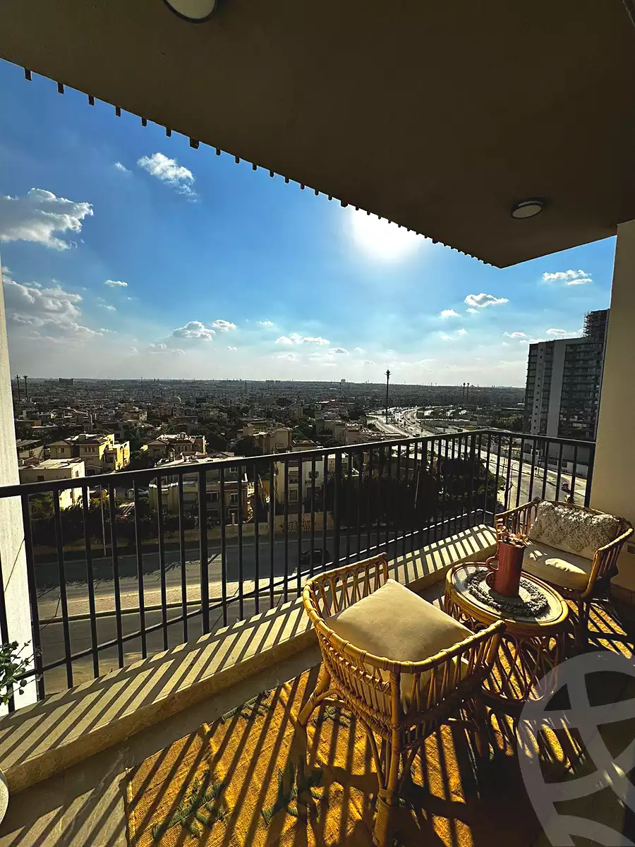https://aqarmap.com.eg/en/listing/6837424-for-sale-cairo-el-sheikh-zayed-city-compounds-zyd-wr-llttwyr-z-tower