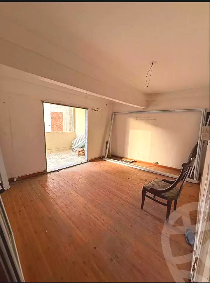 https://aqarmap.com.eg/ar/listing/6837569-for-sale-alexandria-sydy-bshr-sydy-bshr-bhry-khalil-hamada-st
