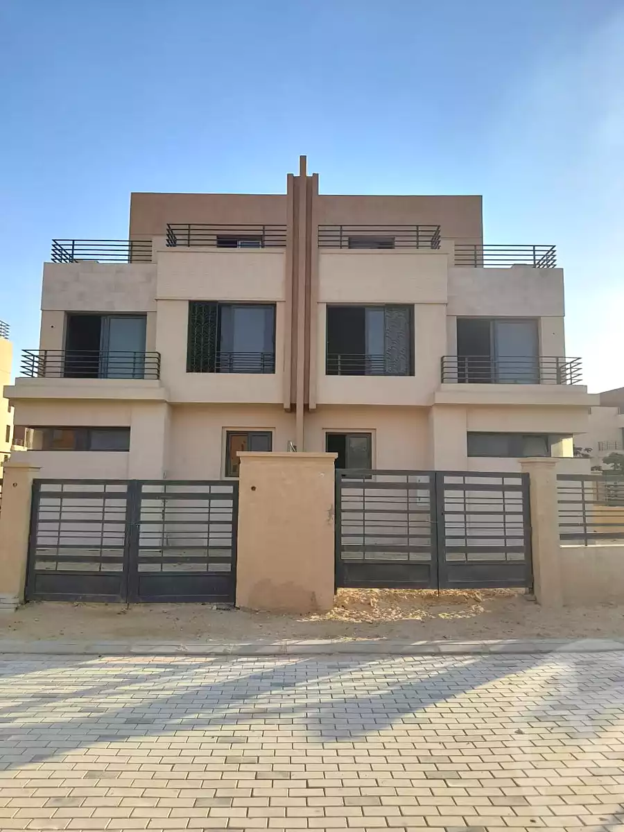 https://aqarmap.com.eg/ar/listing/6837577-for-sale-cairo-el-sheikh-zayed-city-compounds-alma