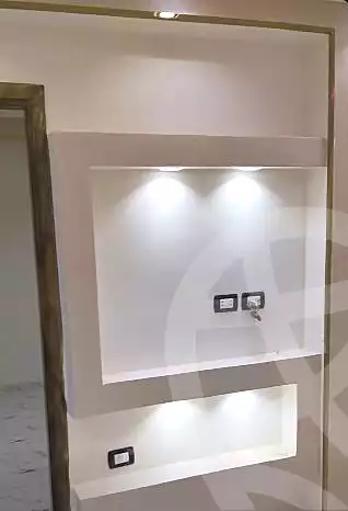 https://aqarmap.com.eg/ar/listing/6837592-for-sale-cairo-helwan-hadayek-helwan-nile-corniche-st