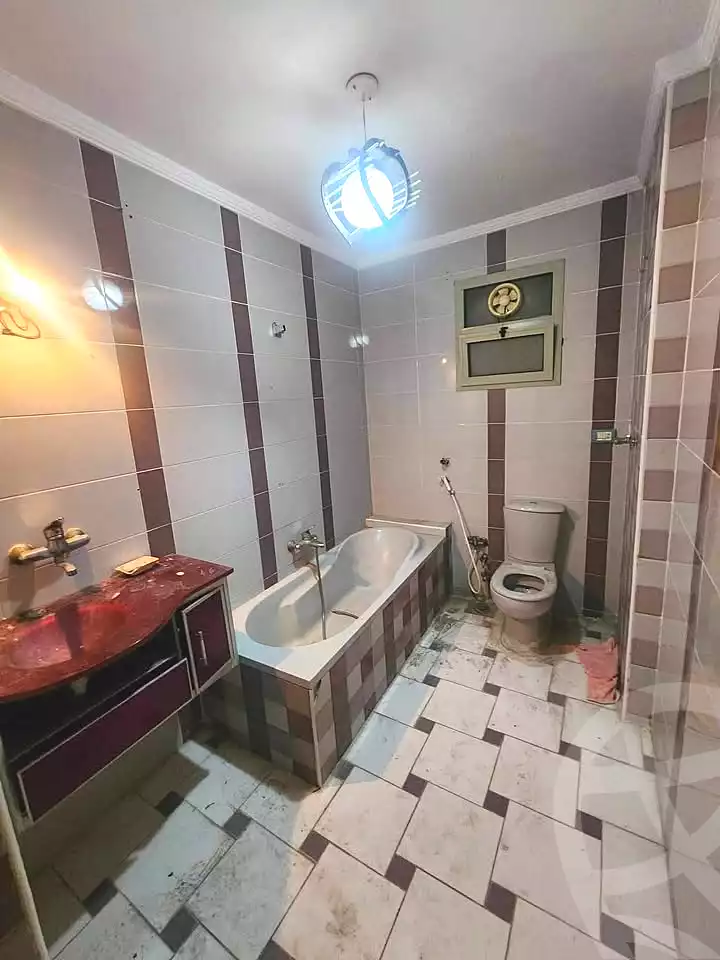 https://aqarmap.com.eg/ar/listing/6837730-for-sale-alexandria-lsywf-el-falki-street-16-el-eslah