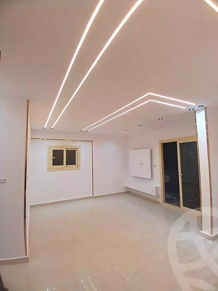 https://aqarmap.com.eg/ar/listing/6837759-for-sale-alexandria-al-agamy-lbytsh-bianchiii